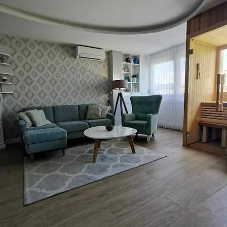 Lux With Sauna & Balcony 公寓 *